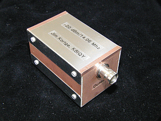 Signal source with covers on
